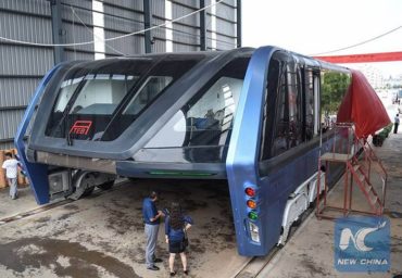 В Китае создан первый автобус-тоннель